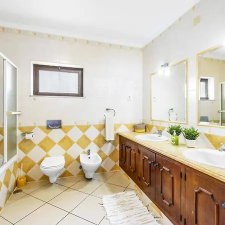 Casa Beatriz By Villa